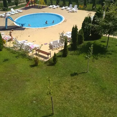 Private Single Located In Orhid Ford Garden サニービーチ
