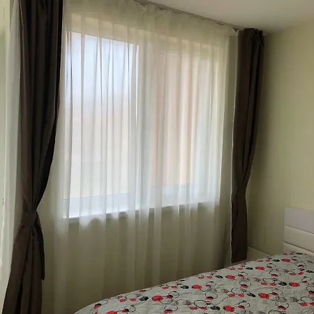 Private Single Located In Orhid Ford Garden * サニービーチ