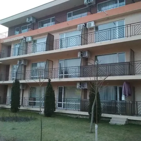 Private Single Located In Orhid Ford Garden アパート